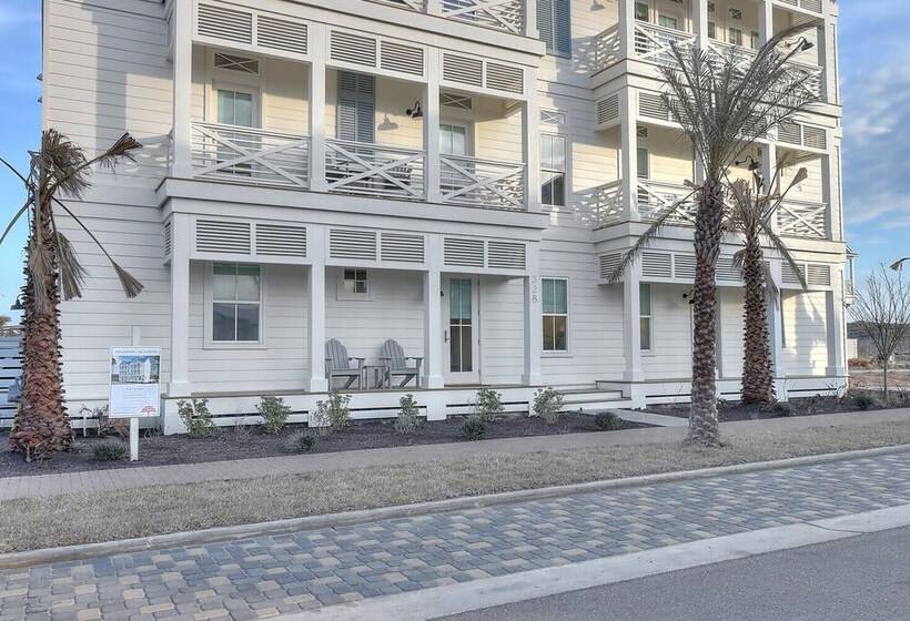 The Lighthouse 328 Coa