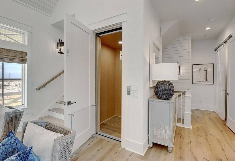 The Lighthouse 328 Coa