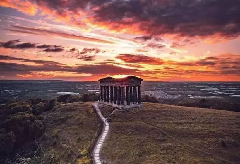 Unique Countryside Cottage Close To Sunderland