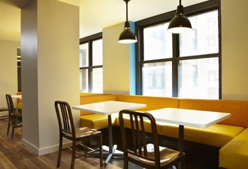 هاستل Ec New Yorker Student Residence