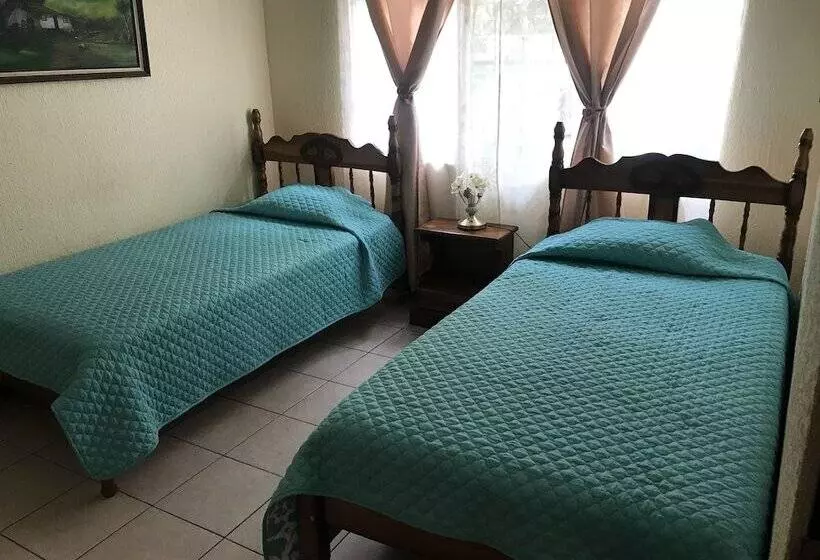 تختخواب و صبحانه La Casa Del Suizo