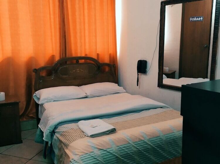 Hostal Ajaví Del Sur