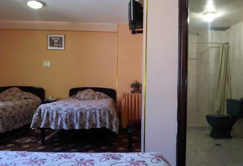 هتل Condeza