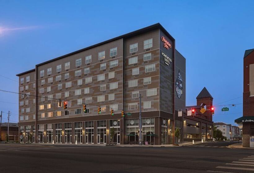 هتل Homewood Suites By Hilton Indianapolis Downtown Iupui