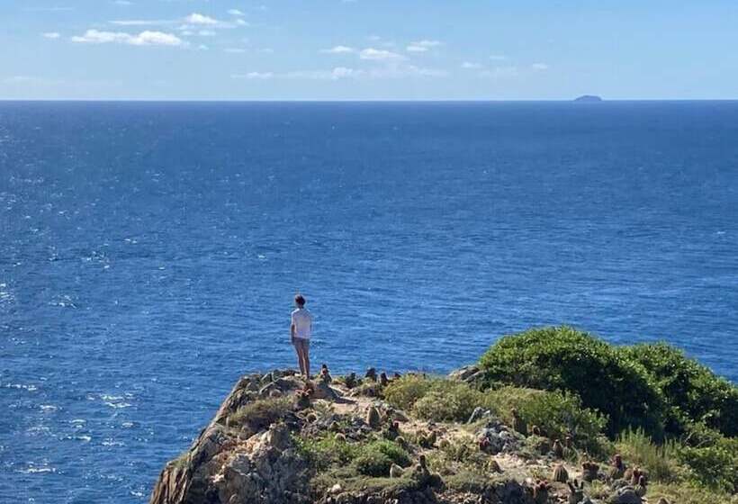 هتل Inn At Tamarind Court