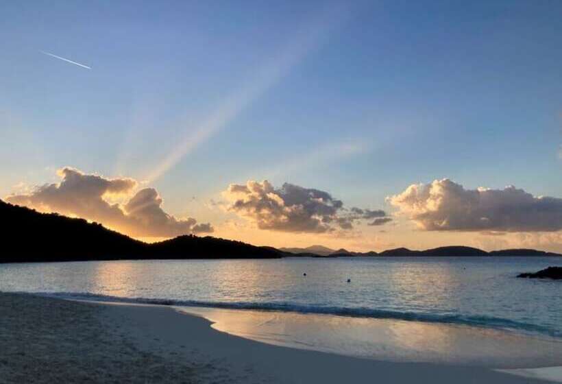 هتل Inn At Tamarind Court