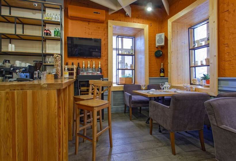 Отель Minima Krasnye Vorota