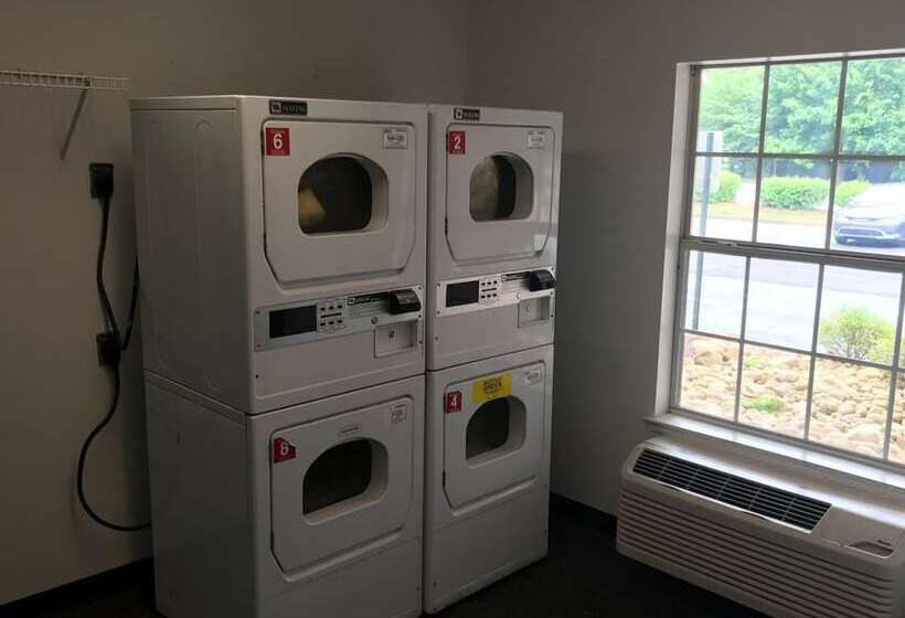 Intown Suites Extended Stay Atlanta Ga   Lithia Springs