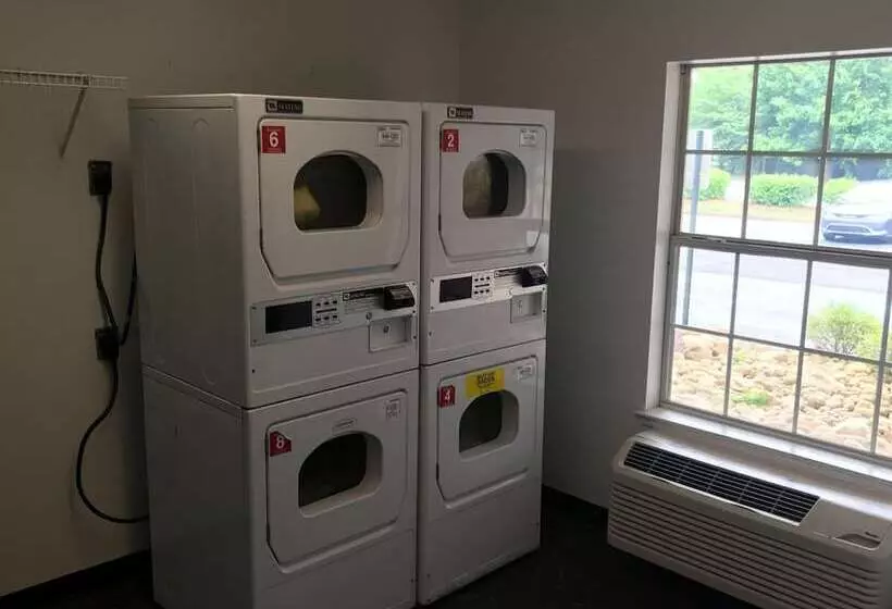 Intown Suites Extended Stay Atlanta Ga   Lithia Springs