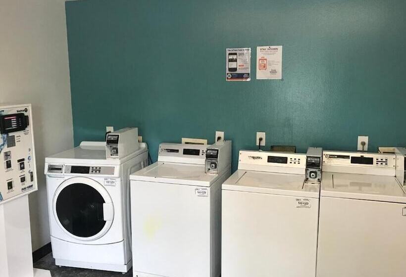 Intown Suites Extended Stay Atlanta Ga   Lithia Springs