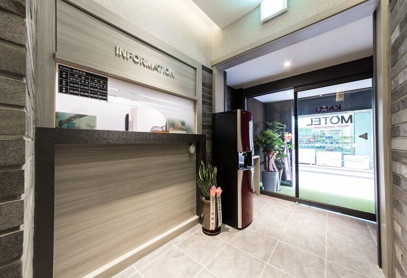 汽车旅馆  Suyu Canoe