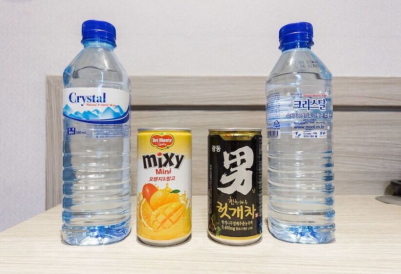 汽车旅馆  Suyu Canoe