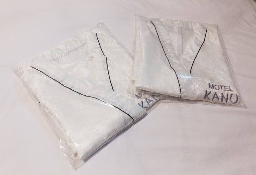 汽车旅馆  Suyu Canoe