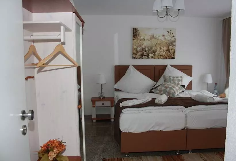 ペンション Am Wettbach