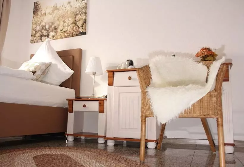 ペンション Am Wettbach