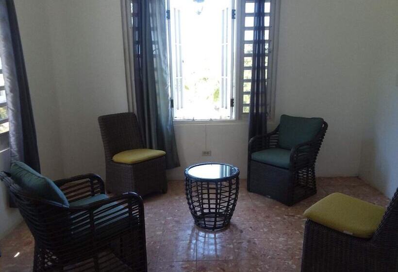 پانسیون Casa Luna