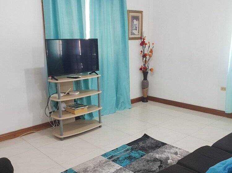 پانسیون El Monte