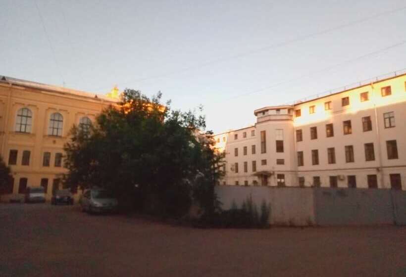 ペンション Kraft Creative