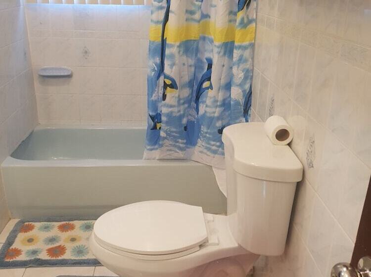 Pensión Tranquility At Blissett