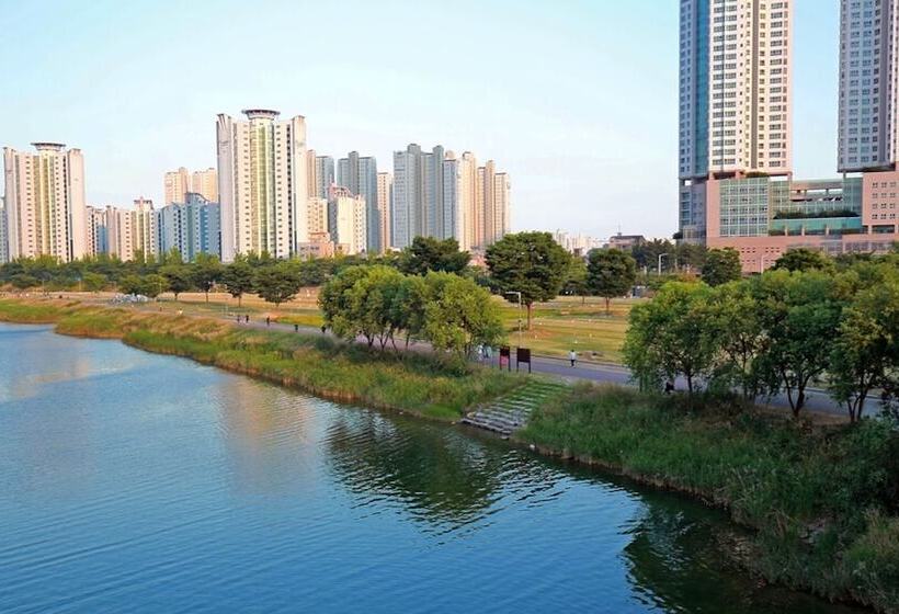 پانسیون Ulsan Dalbit Eunhasu Guest House