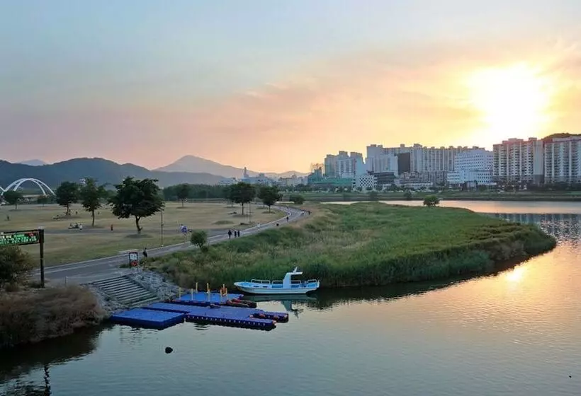 ペンション Ulsan Dalbit Eunhasu Guest House