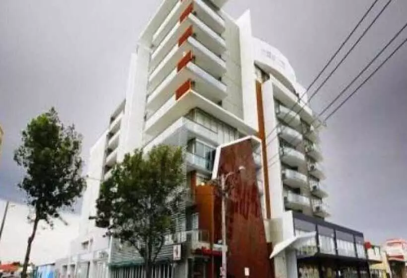 Sub Penthouse On Barkly Street