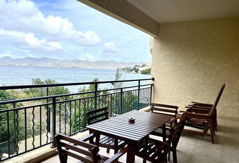 The Hotel Porto Cupecoy