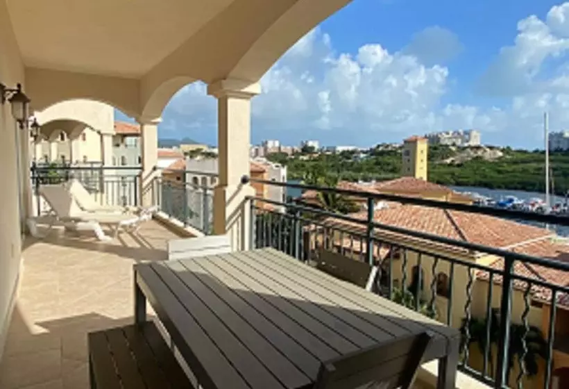 The Hotel Porto Cupecoy