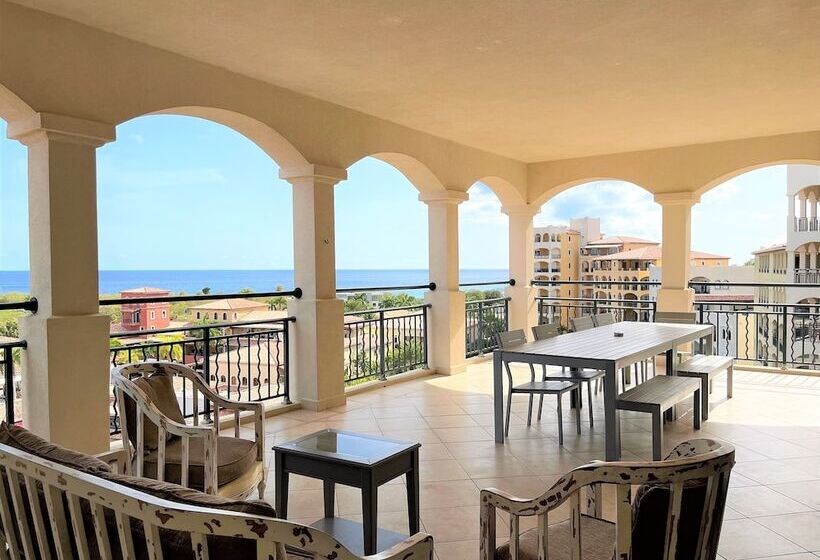 The Hotel Porto Cupecoy