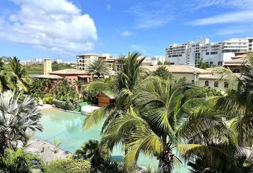 The Hotel Porto Cupecoy