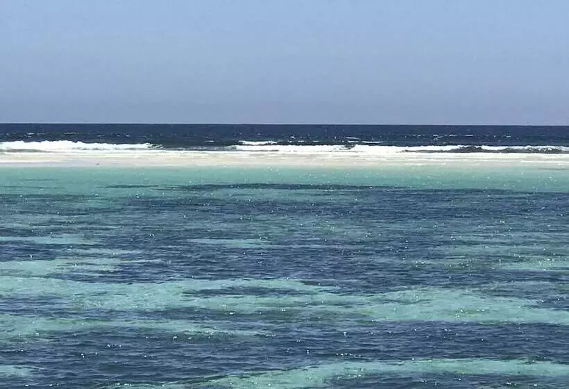 Villakwetu Cottages Diani Beach