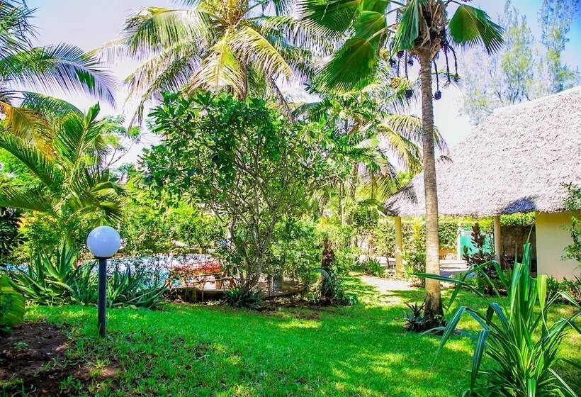 Villakwetu Cottages Diani Beach