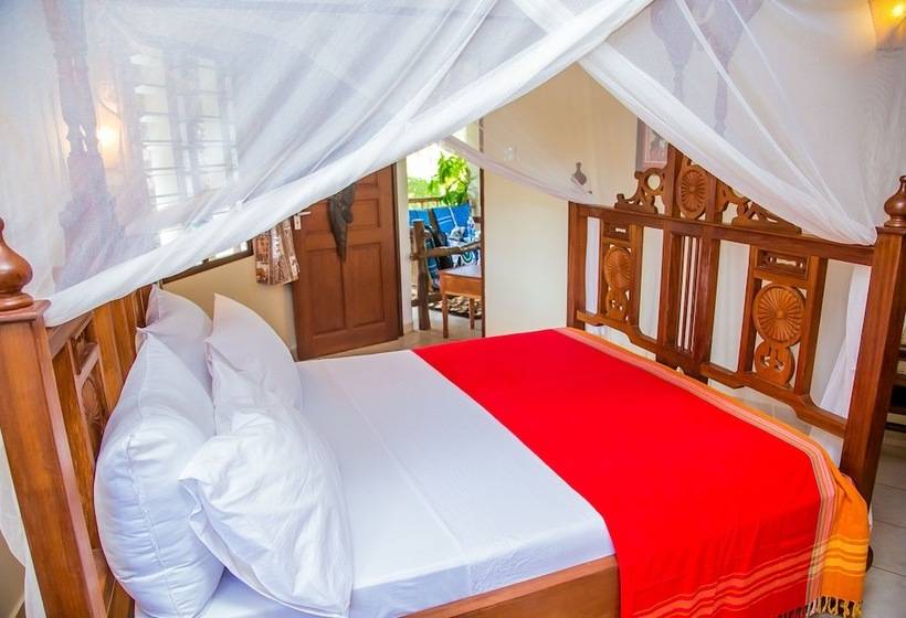 Villakwetu Cottages Diani Beach