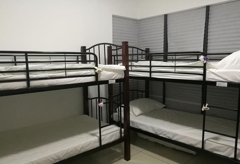 Japanese Home Hello Kitty   Hostel