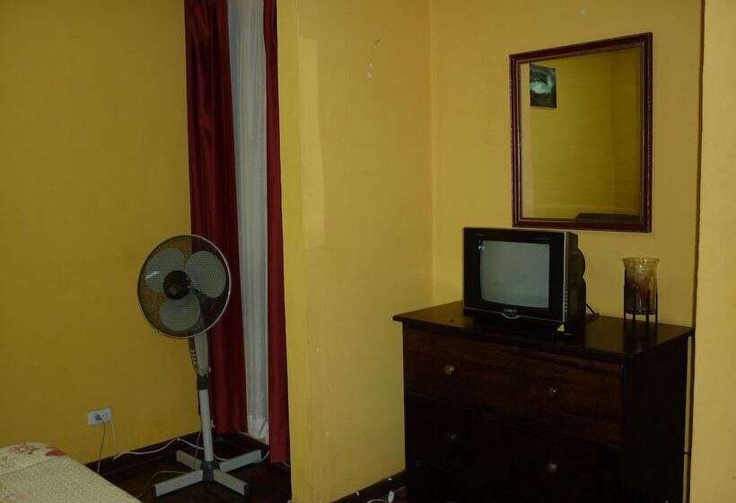 Cala Inn B&b Airport