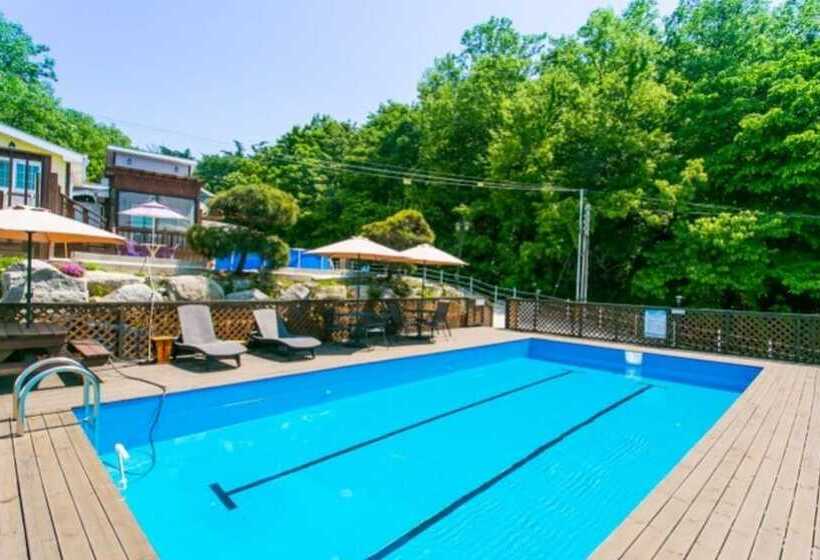 Ganghwado Haneulbit Pension