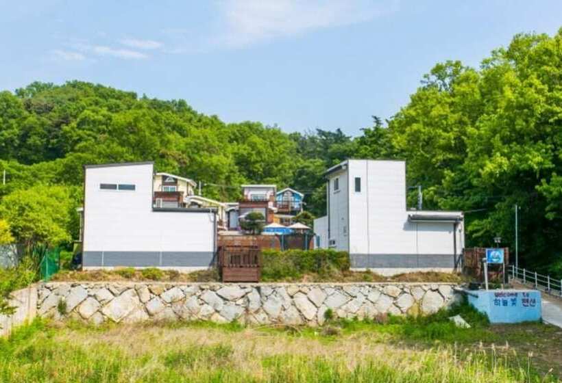 Ganghwado Haneulbit Pension
