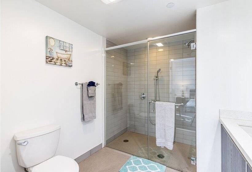 Heaven On Hollywood Boulevard Furnished Apartments