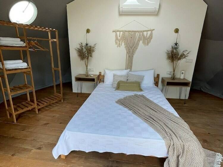 فندق Cuppa Beach & Glamping