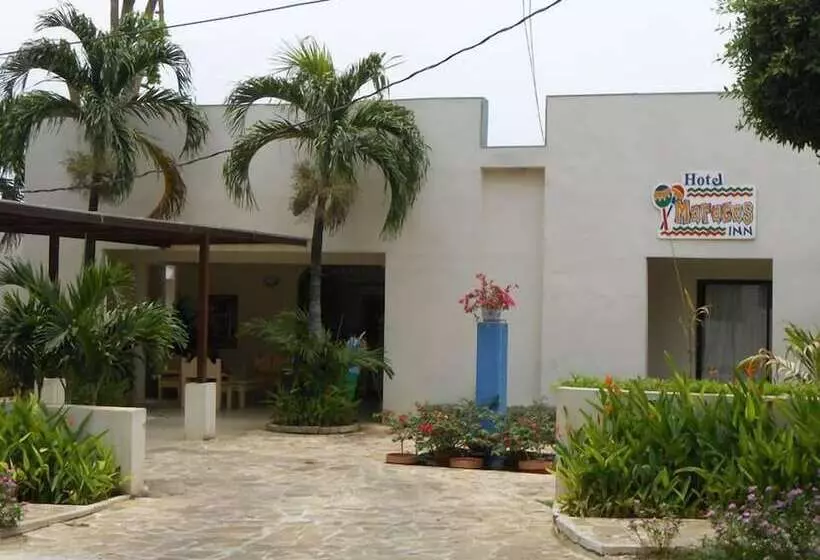 هتل Maracas Inn