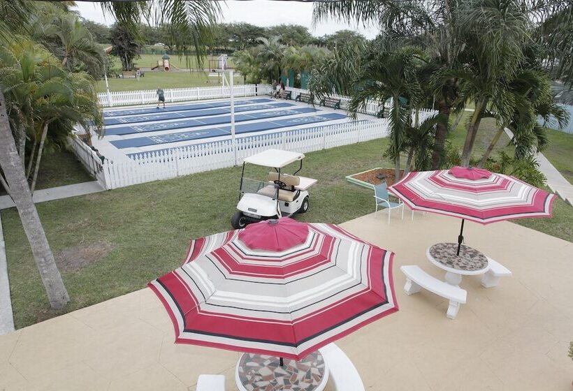 هتل Miami Everglades Rv Resort
