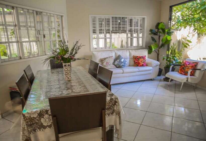 فندق Pousada Praia Do Ribeiro