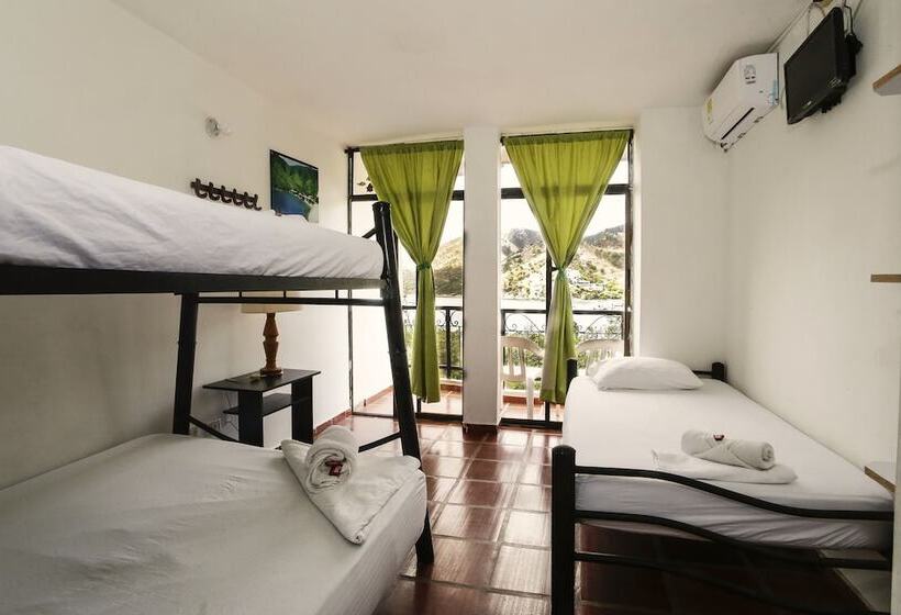 هتل Restaurante Bar Mirador De Taganga