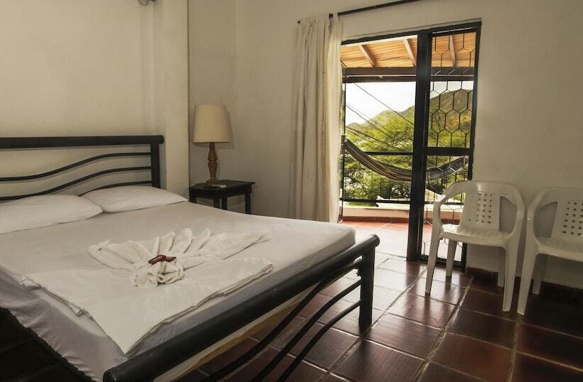 هتل Restaurante Bar Mirador De Taganga