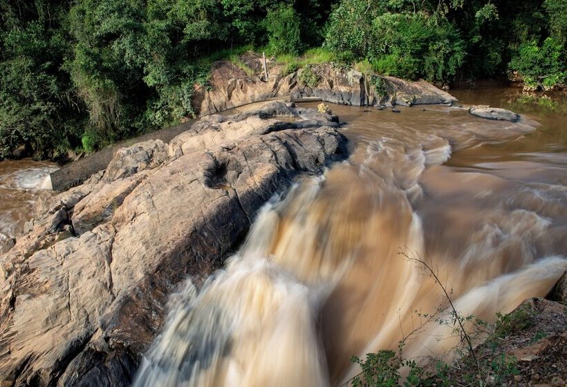 교외 호텔 Fazenda Vale Da Cachoeira
