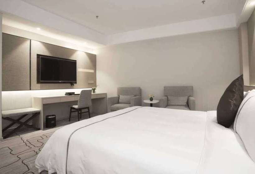 Hotel Shenzhen Bay Emerald Passion Man