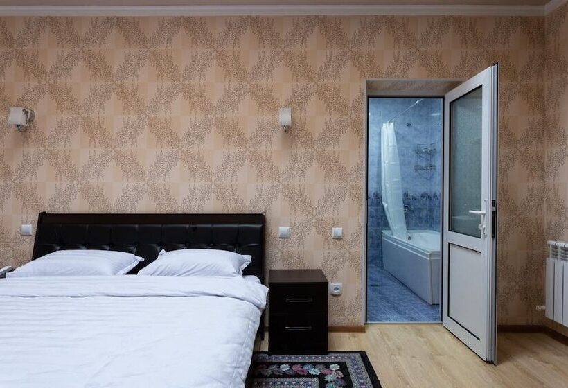 هتل The Rooms Inn