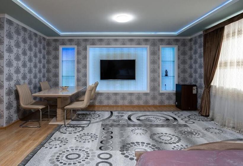 هتل The Rooms Inn