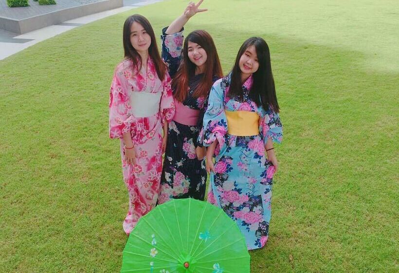 Japanese Home Hello Kitty   Hostel