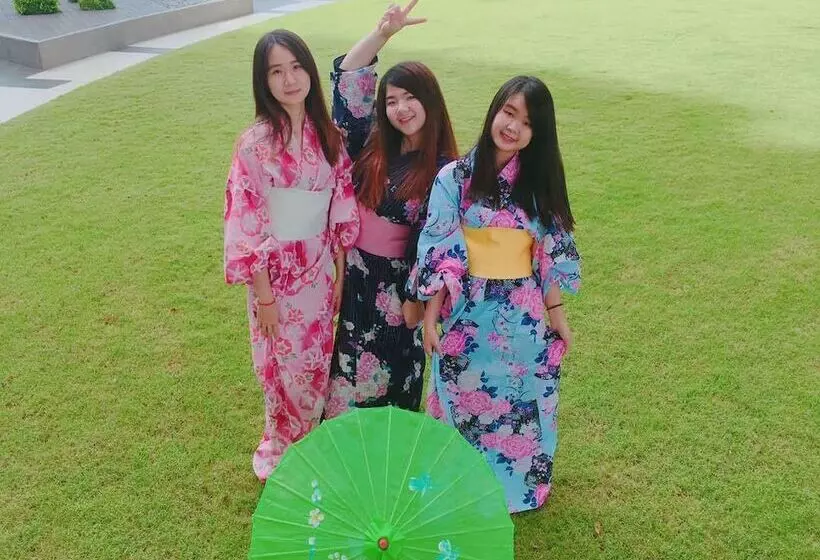 Japanese Home Hello Kitty Hostel
